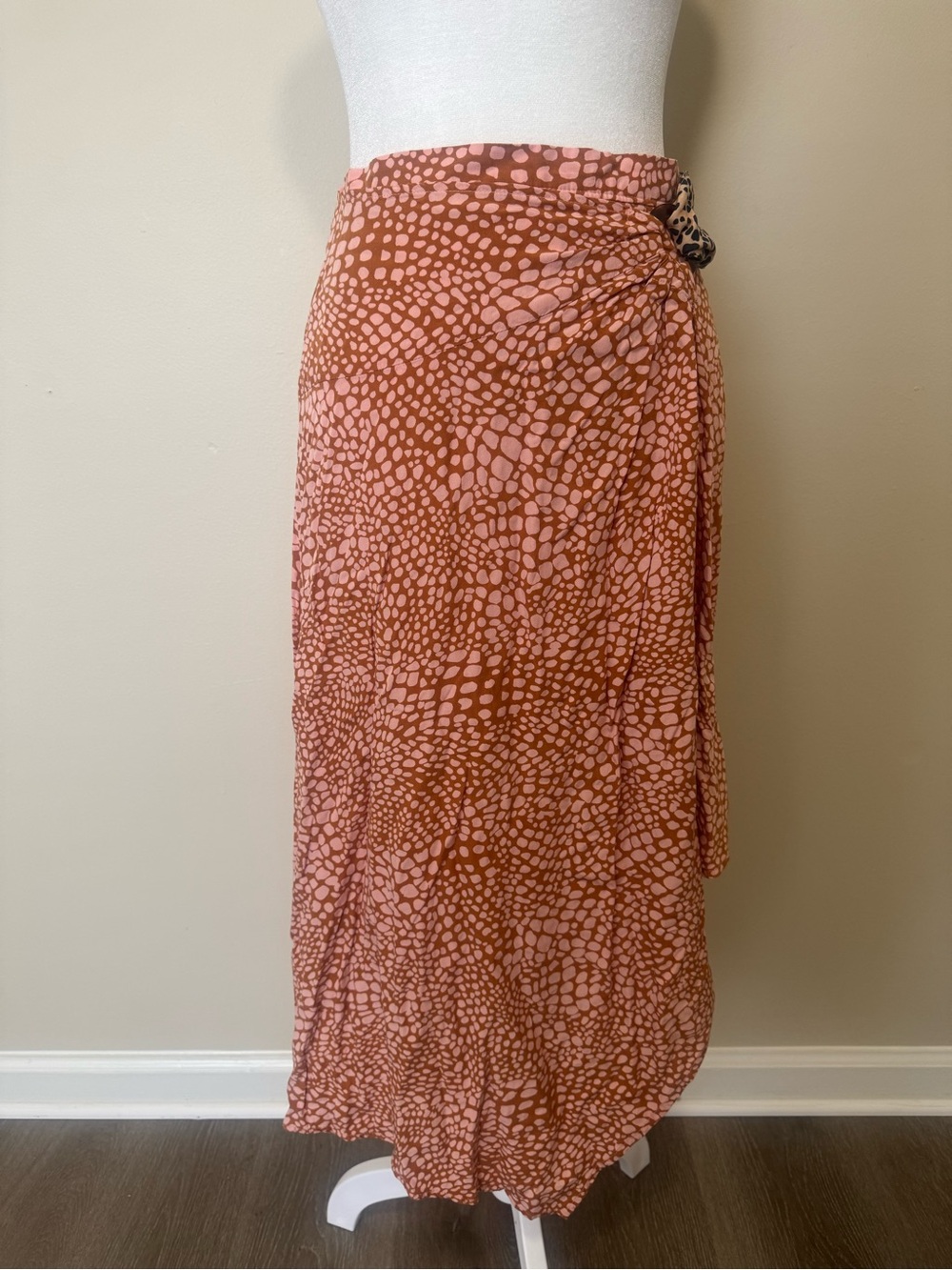 Anthropologie Brown & Pink Animal Print Wrap Midi Skirt Size 10 - Picture 4 of 7
